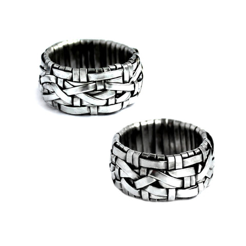 shop online for alternative wedding rings by art jewellery designer gurgel-segrillo, love wins