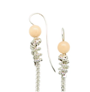 silver spiral earrings handcrafted in silver and peach agate - art jewellery by artist gurgel-segrillo